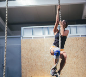 Trepa de cuerda para opositores: técnica y mejora